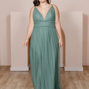 Revelry Alma Tulle Dress in Rosemary (size 2 short)